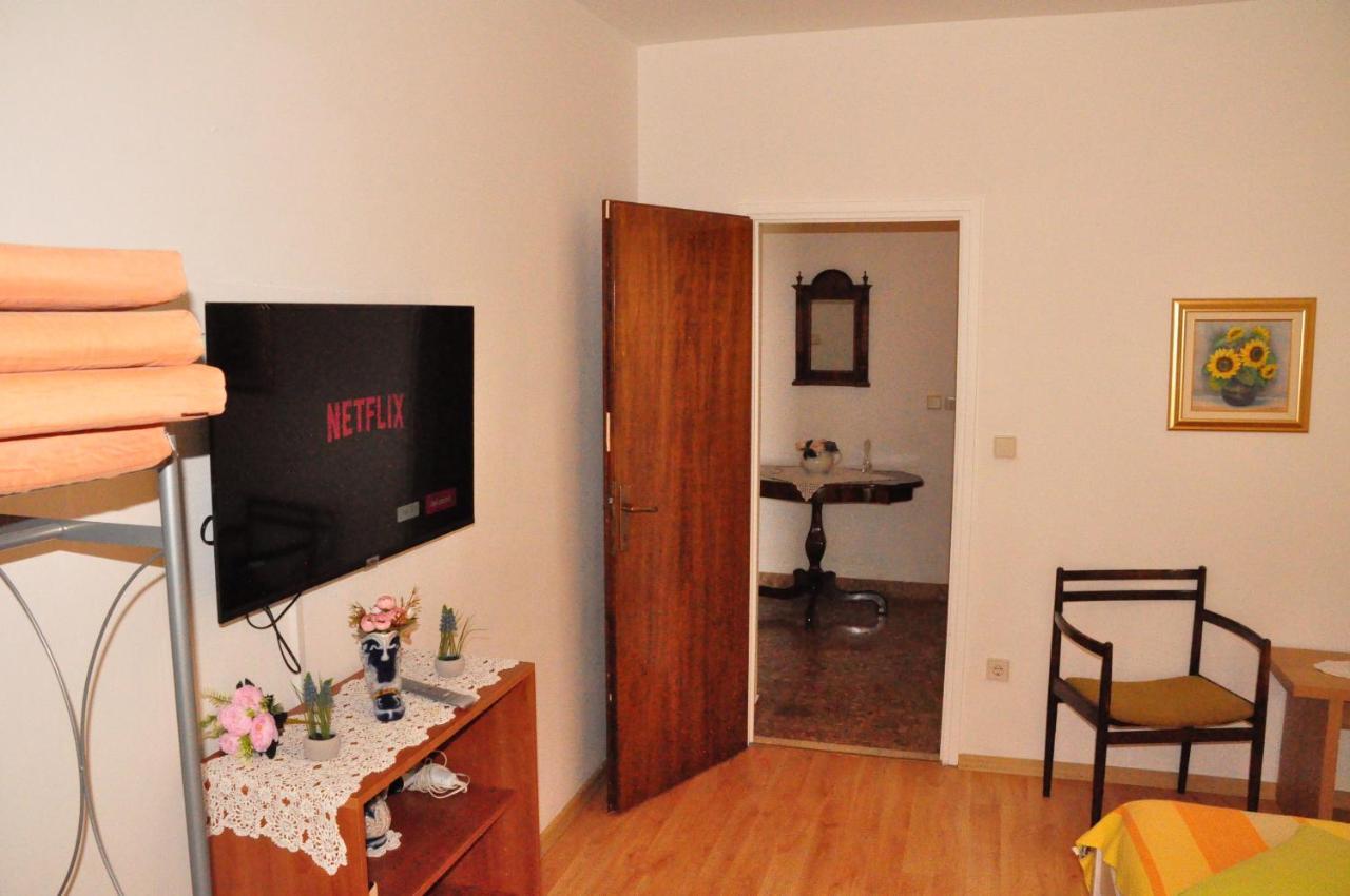 Guest House Stefica Hvar Town Exterior photo