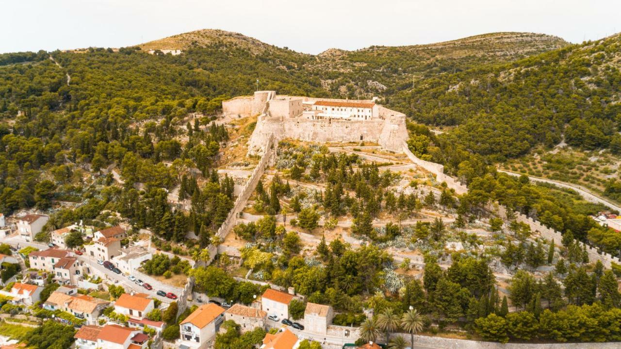 Guest House Stefica Hvar Town Exterior photo